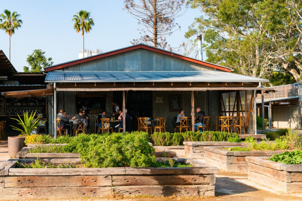 zero kilometre farm-to-table restaurant